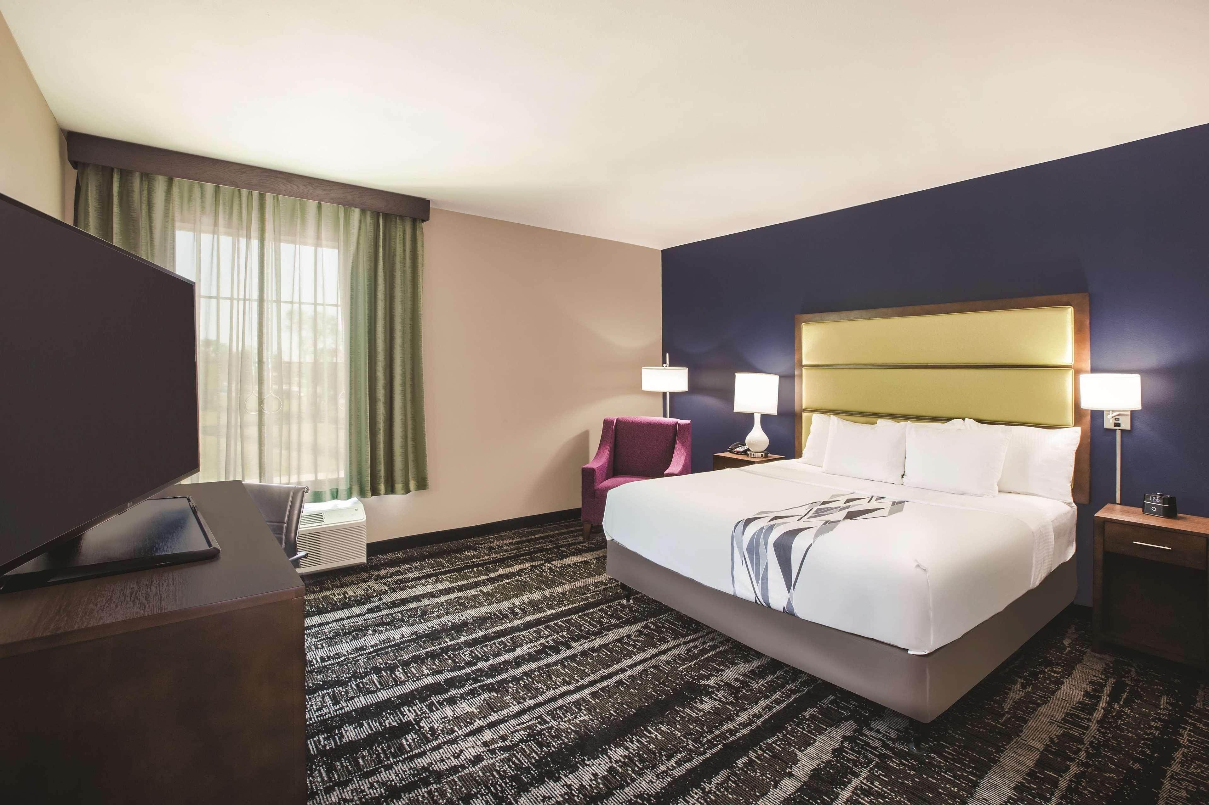 Hotel La Quinta & La 3*