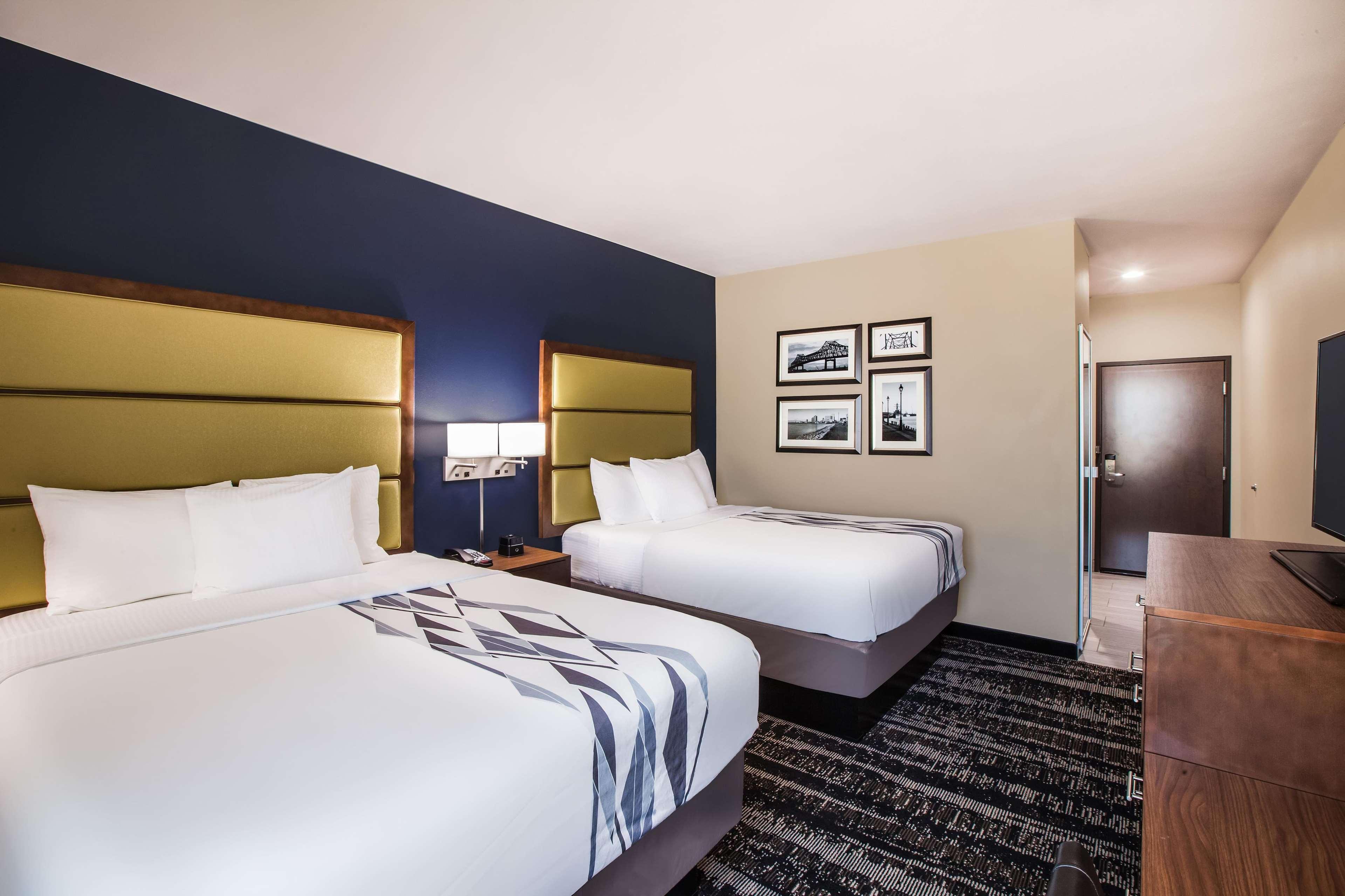 Hotel La Quinta & La 3*