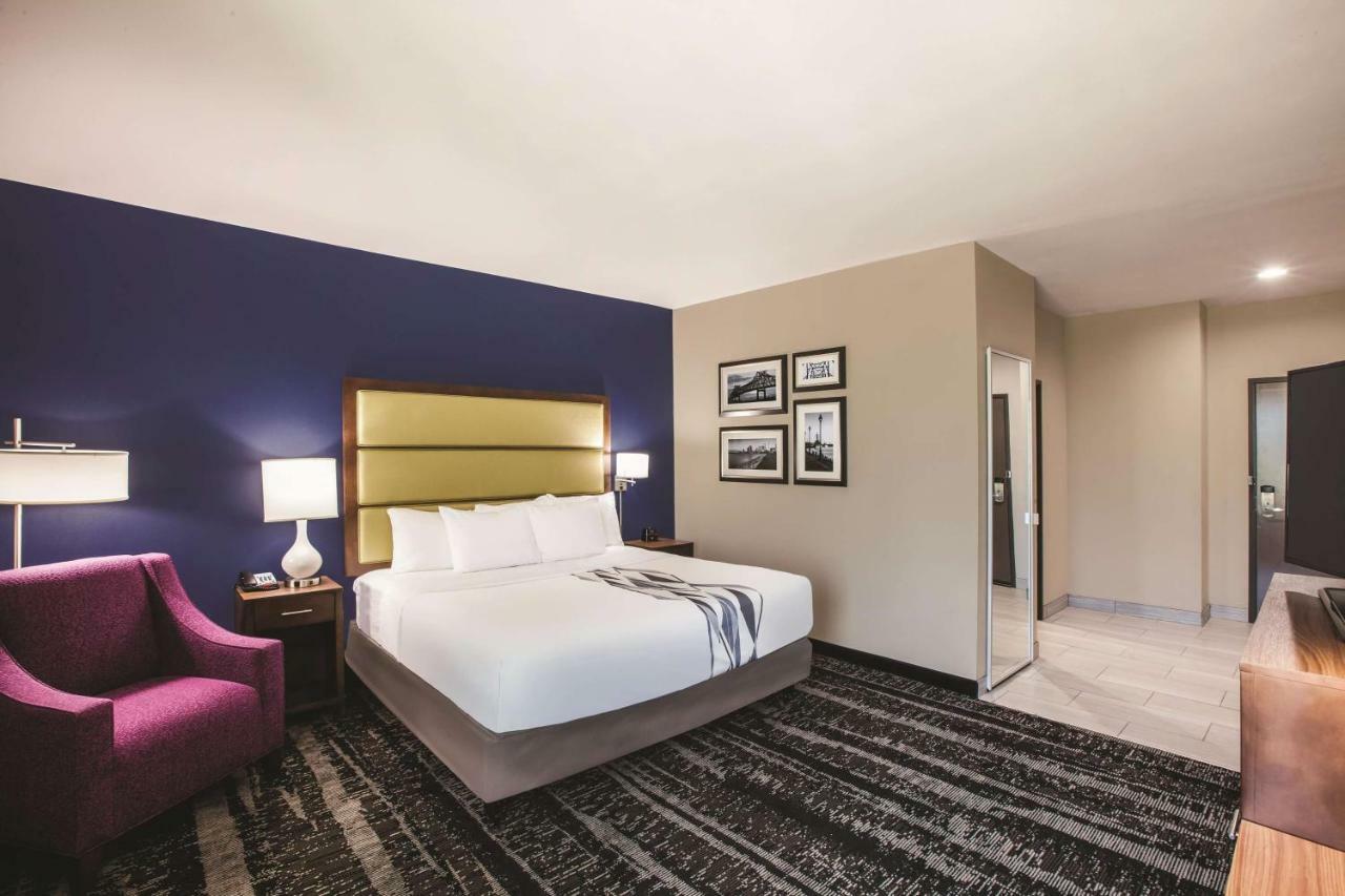 Hotel La Quinta & La 3*